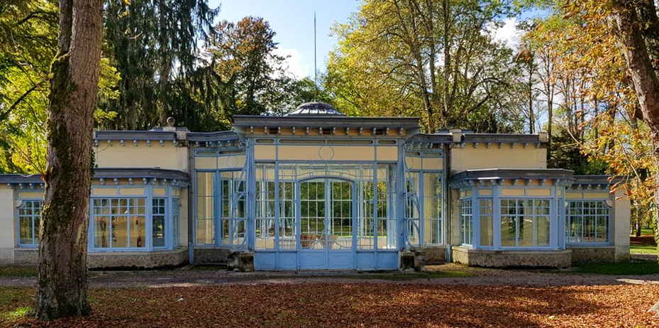 בית הזכוכית - Thermal Park, Pougues-les-Eaux