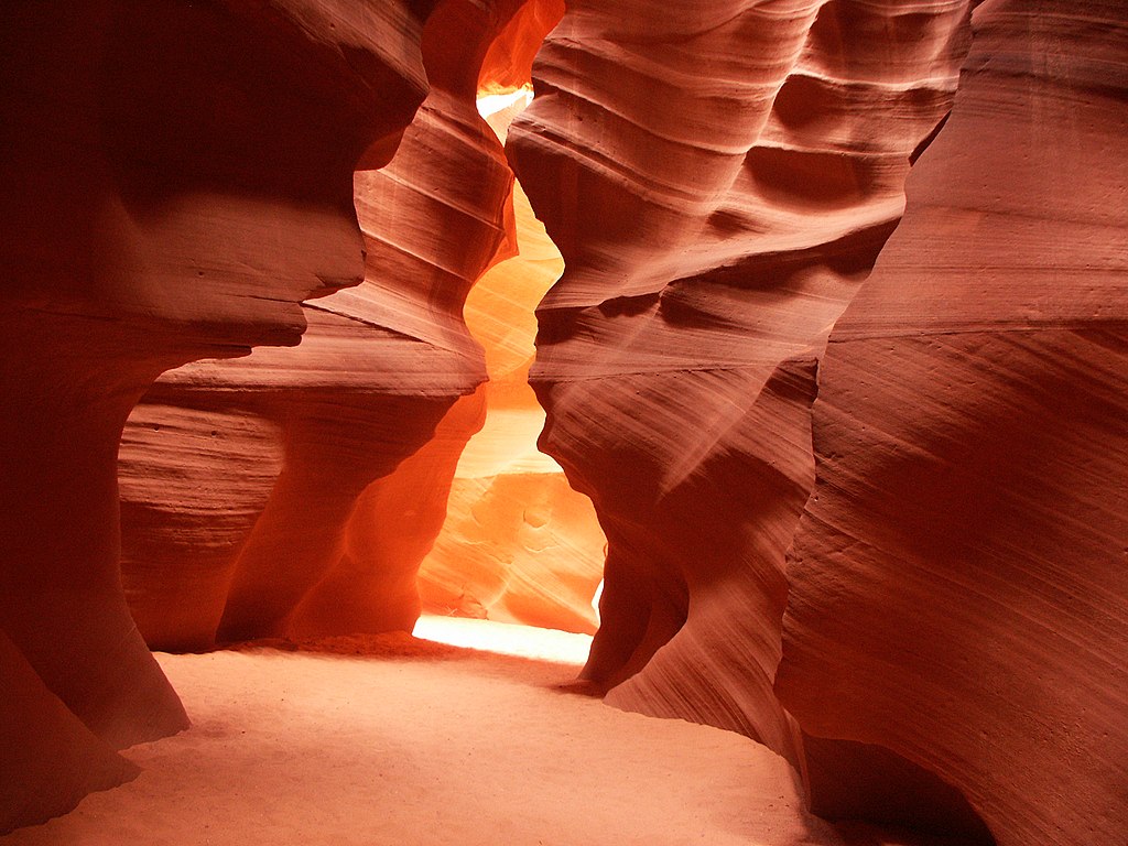 Lower_Antelope_Canyon